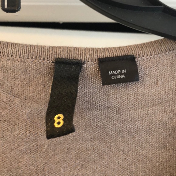 Divided by H & M sweater - Picture 2 of 2